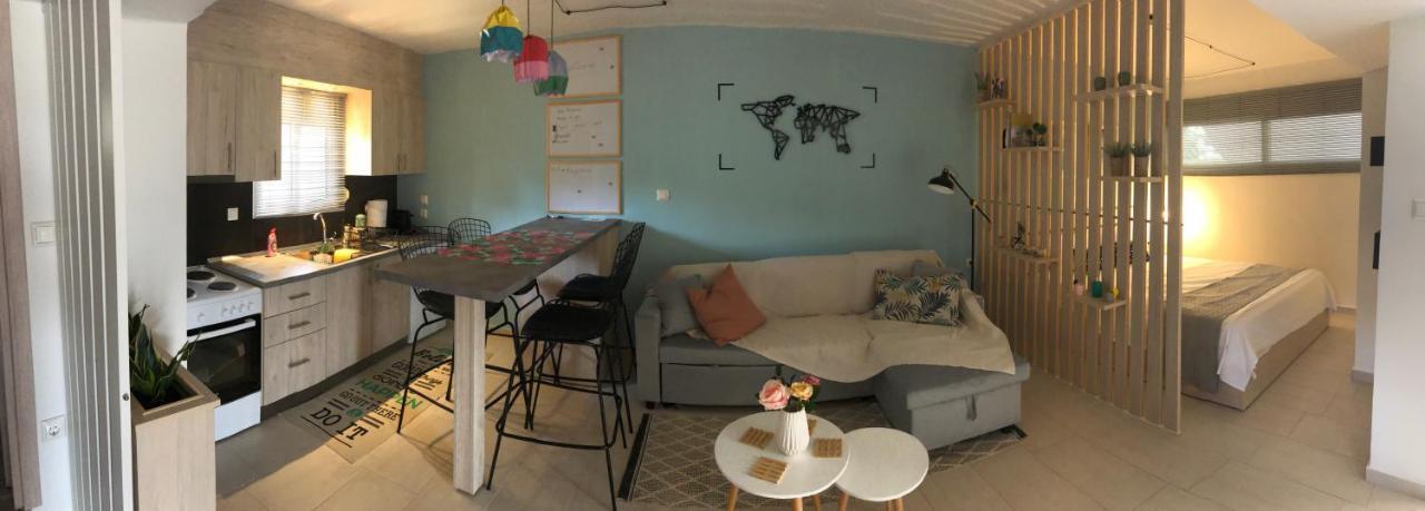 Orfeas Apartment *