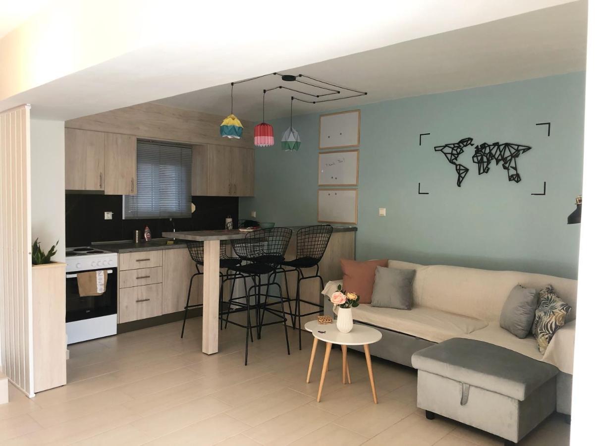 Orfeas Apartment